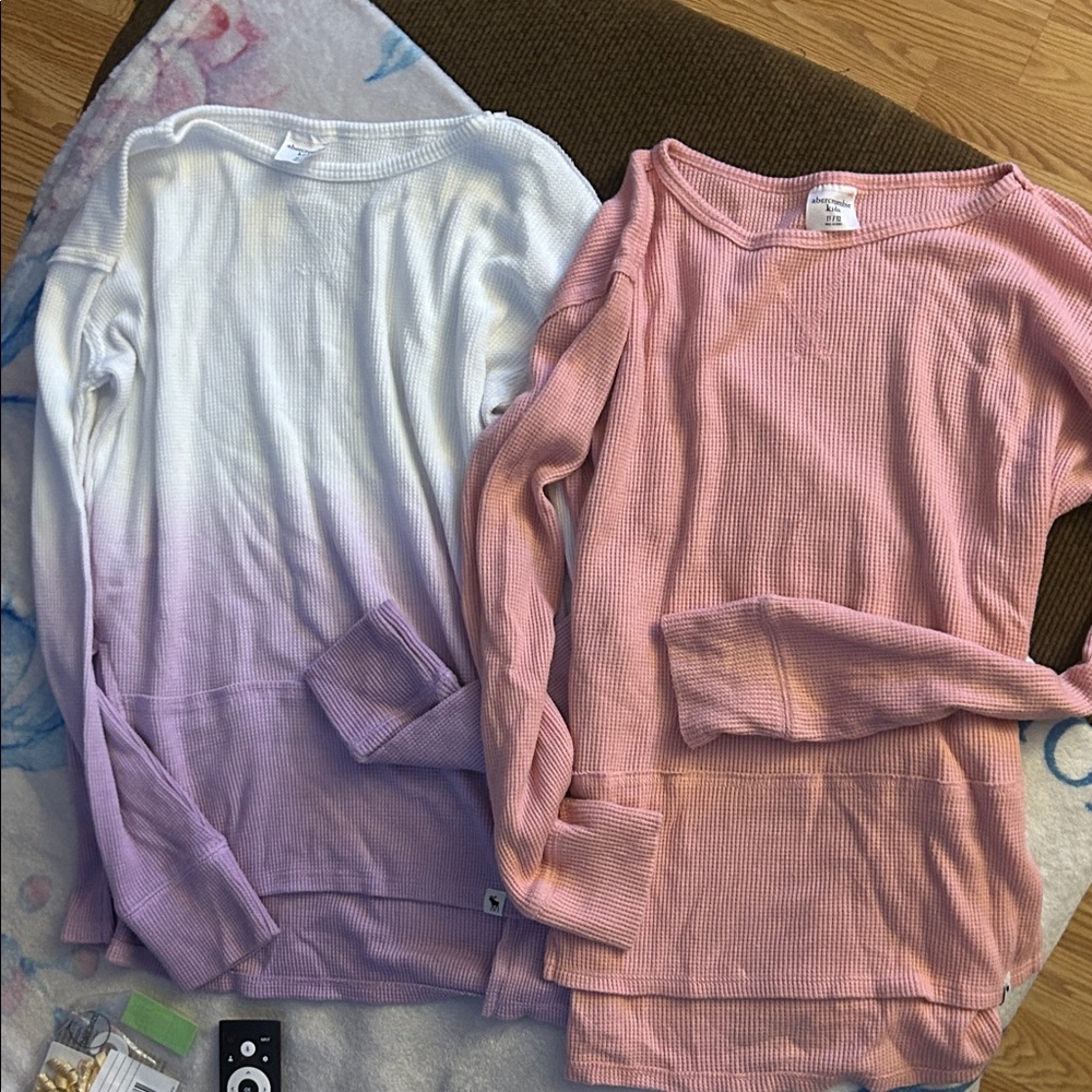 Abercrombie & Fitch Gradient Sweater Set - White and Pink